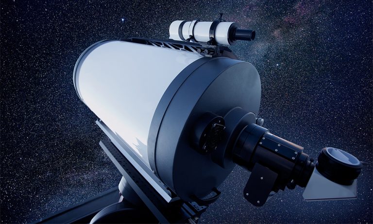 5 Best Telescope Eyepieces in 2024 [+Beginner’s Guide]