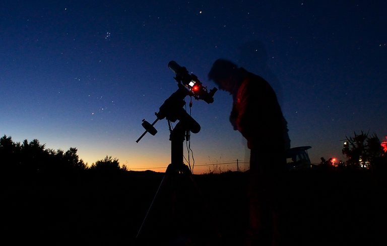 12 Best Beginner Telescopes in 2024 [Actually Simple to Use]